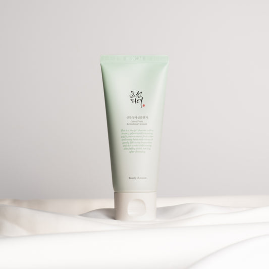 Green Plum Refreshing Cleanser - čistící gel